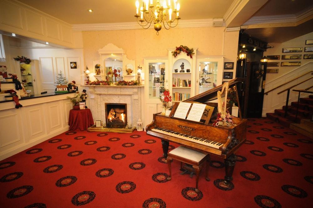 Bush Hotel County Leitrim Dış mekan fotoğraf