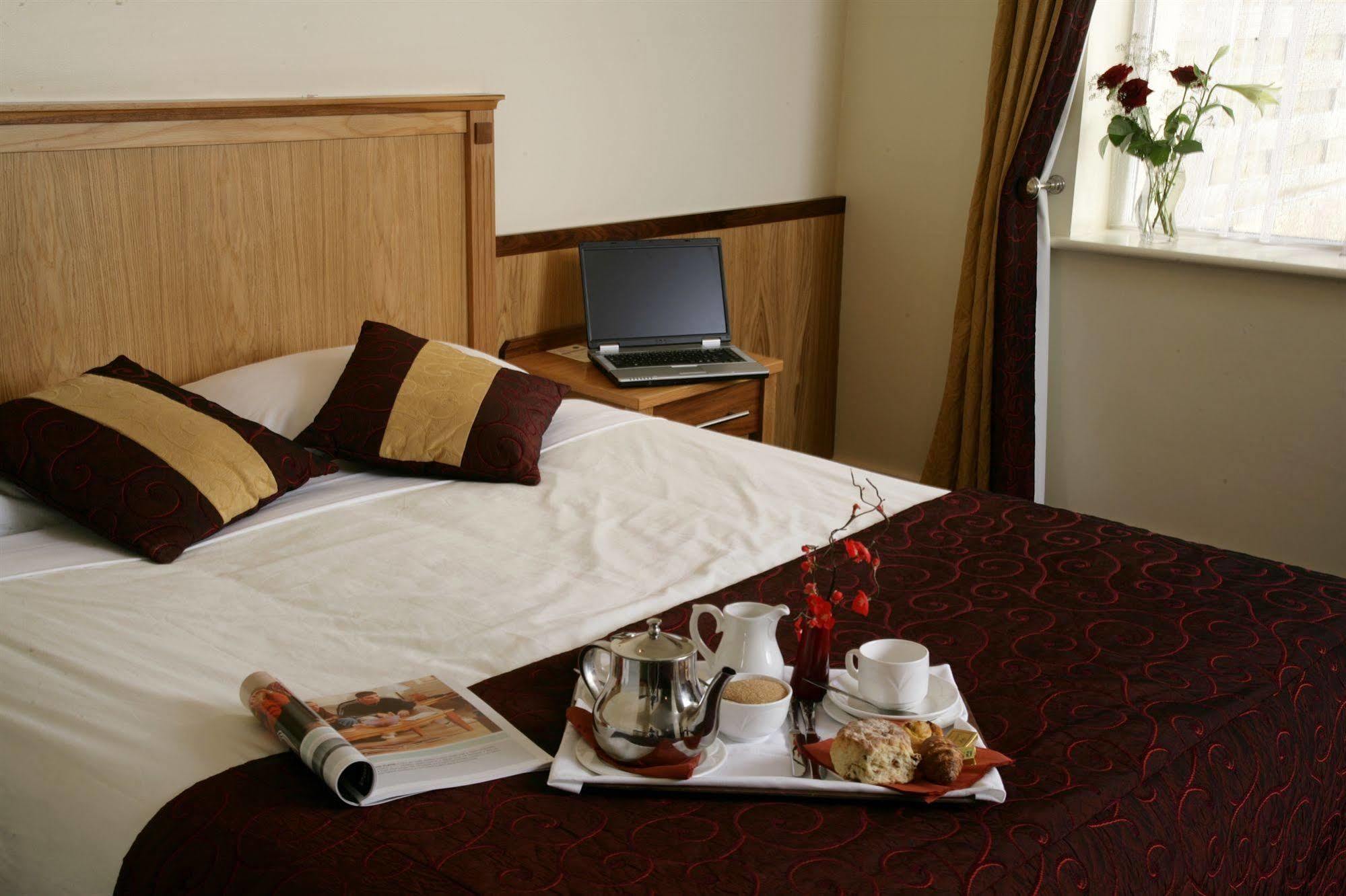 Bush Hotel County Leitrim Dış mekan fotoğraf
